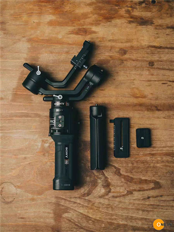 Show phụ kiện Gimbal Ronin S cực chất tem Sony